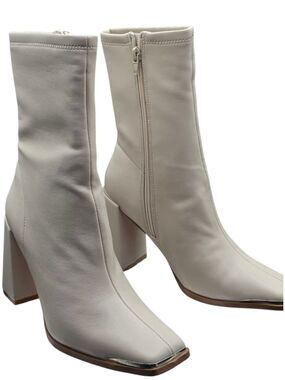 Chinese Laundry Cream Square Toe Stretch Block Heel Ankle Boots Size 7 NIB